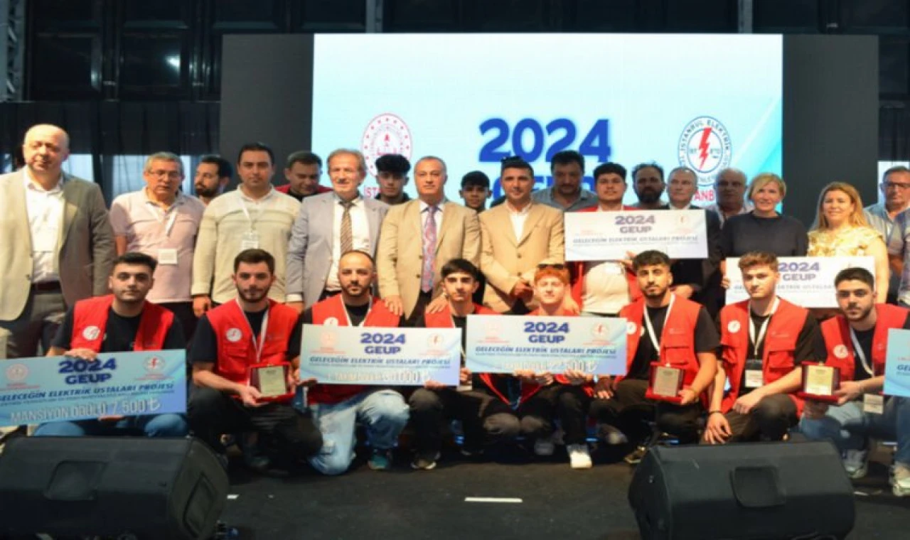 İstanbul’da büyük beceri şampiyonları ödüllendirildi