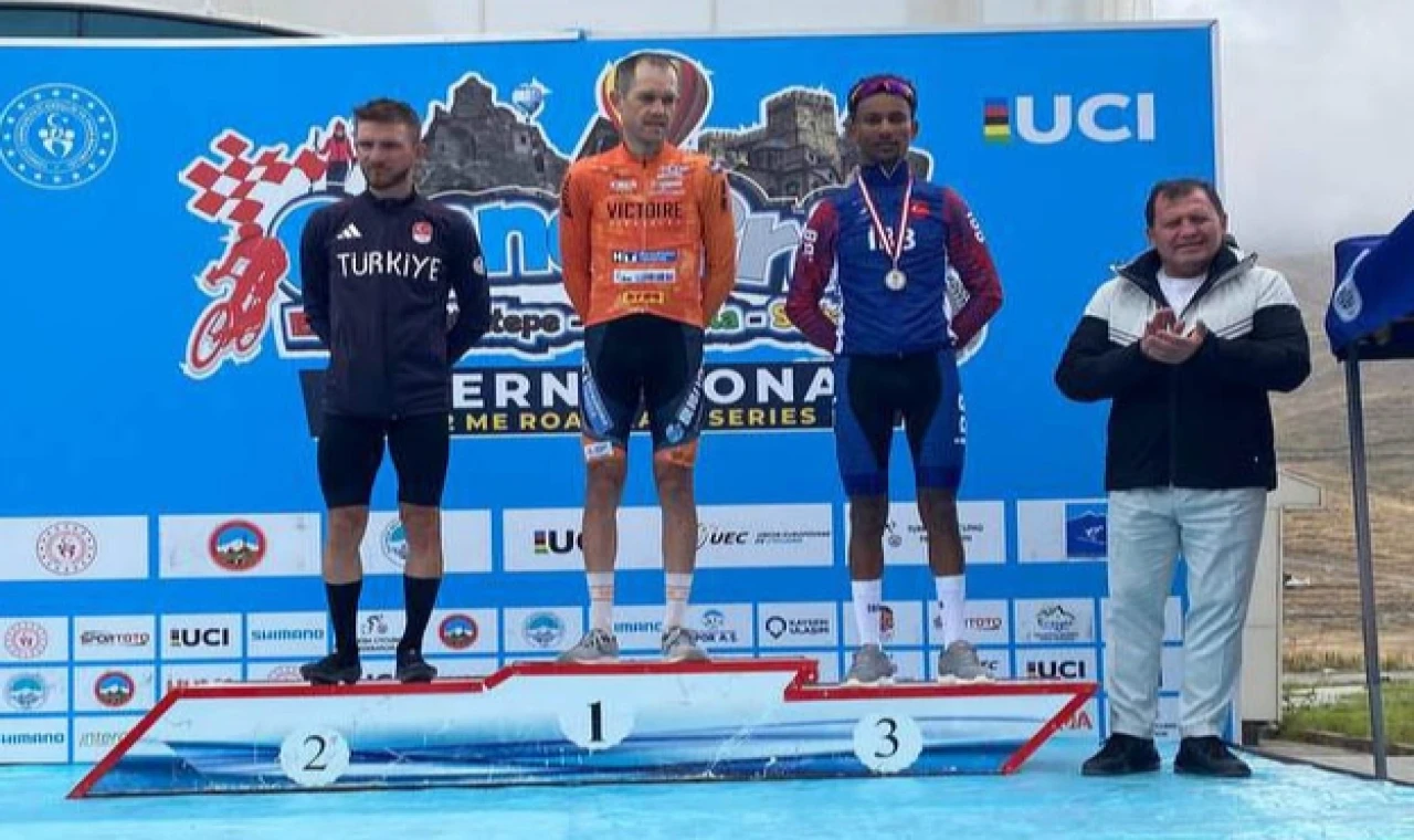 Sakarya’nın yıldızları yeni başarıya pedal çeviriyor
