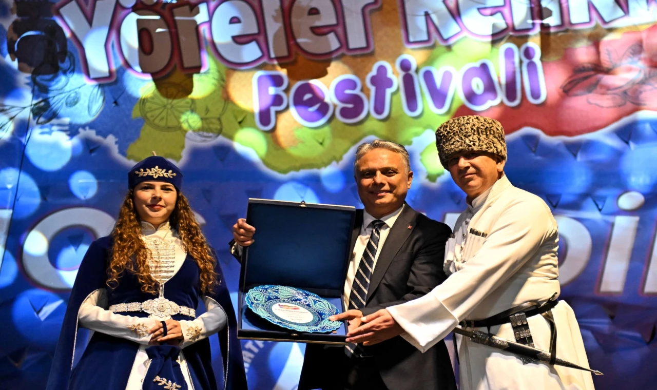 Antalya Muratpaşa’da ’Karadeniz’ gecesi