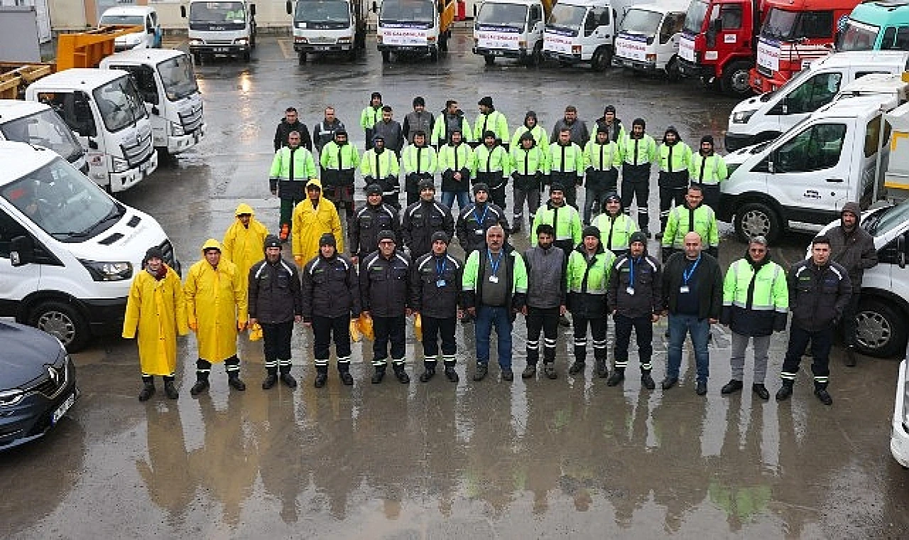 Bakırköy Belediyesi, kışın getirdiği soğuk hava şartlarında yaşanabilecek herhangi bir olumsuzluğa karşı hazırlıklarını tamamladı.