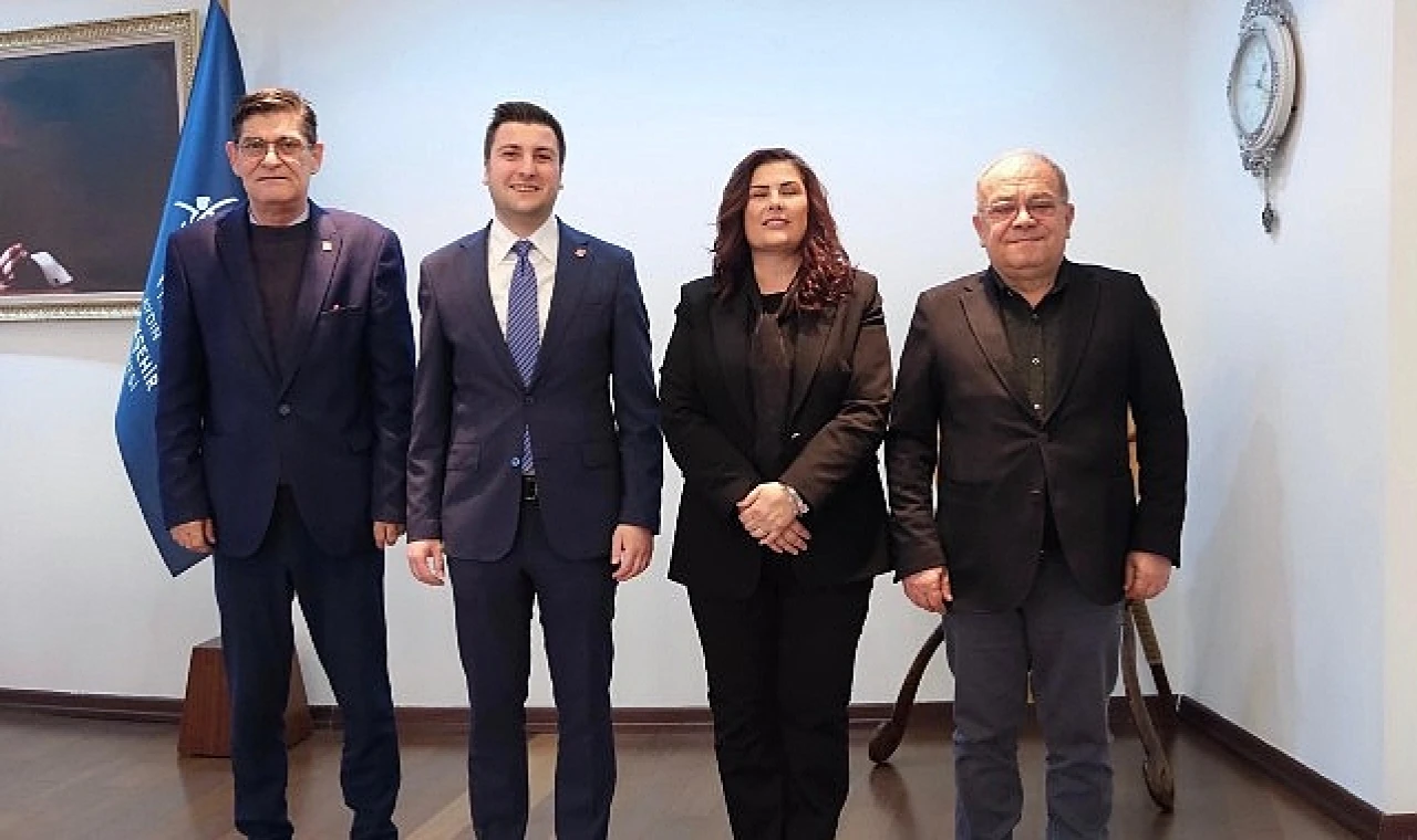 Başkan Çerçioglu’na CHP Parti Meclisi Üyesi Esen’den Ziyaret