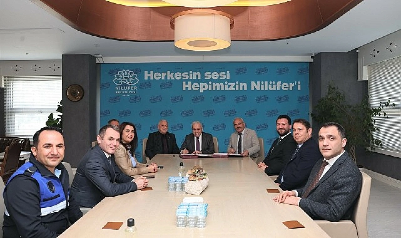 Bursa Seyyar Pazarcılar Odası ve Bursa Yaymacılar Odası ile protokol imzaladı.