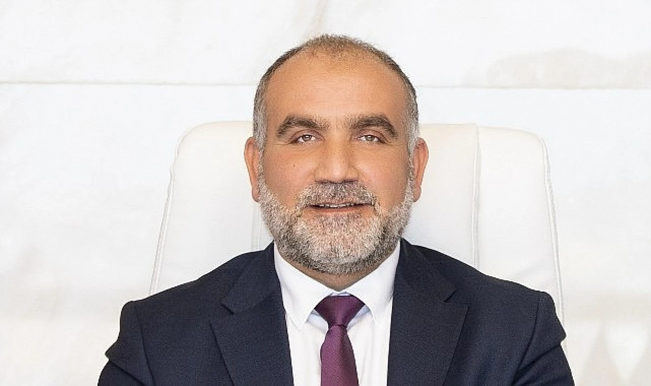 Canik Belediye Başkanı İbrahim Sandıkçı, Miraç Kandili dolayısıyla mesaj yayımladı. 