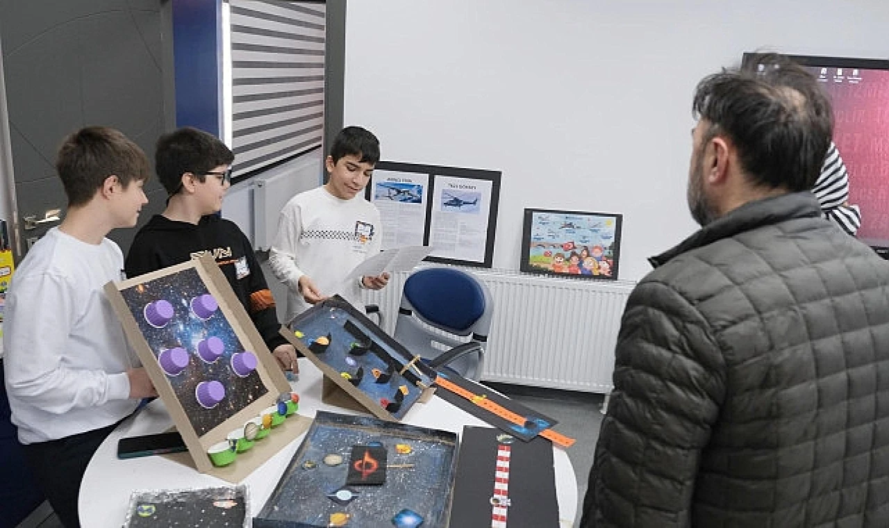 Canik Özdemir Bayraktar Keşif Kampüsü 3. Proje Şenliği yoğun ilgi gördü.