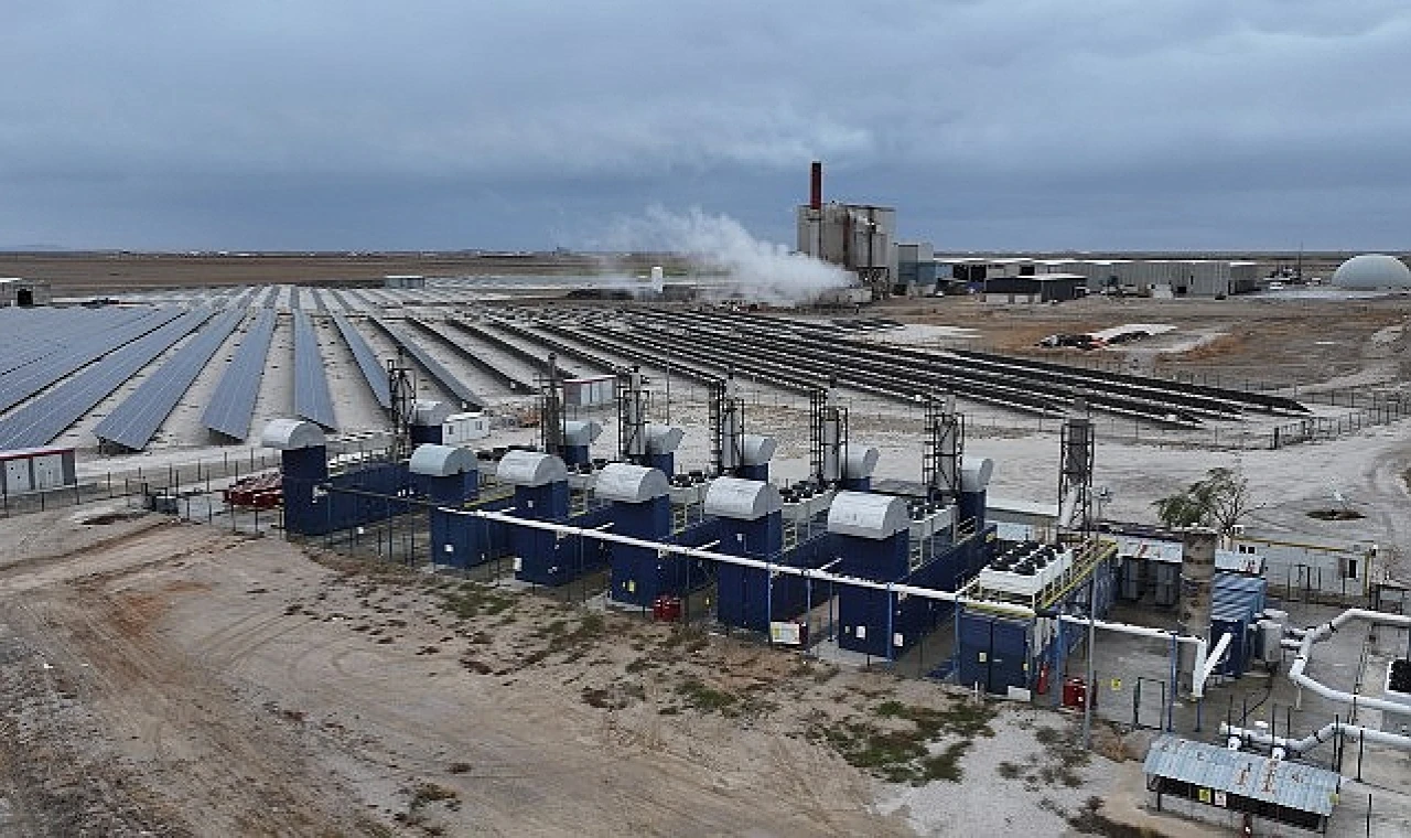 Çevreci projelerimiz ve sürdürülebilir enerji projelerimizle Konya’mızı geleceğe hazırlamaya ve daha temiz bir geleceğe katkı sağlamaya devam edeceğiz” dedi.