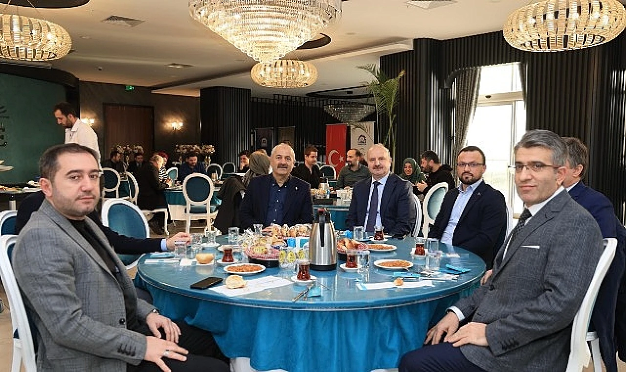 Gebze Belediyesi ev sahipliğindeki 2025 yılının ilk toplantısında çeşitli imar konularına değinildi.