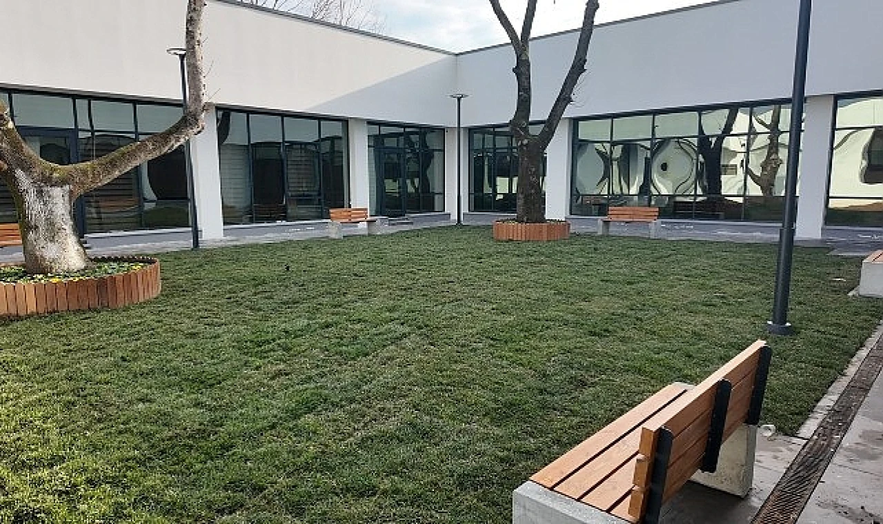 İzmit Engelsiz Yaşam Merkezi’nin inşa sürecinde sona gelindi.