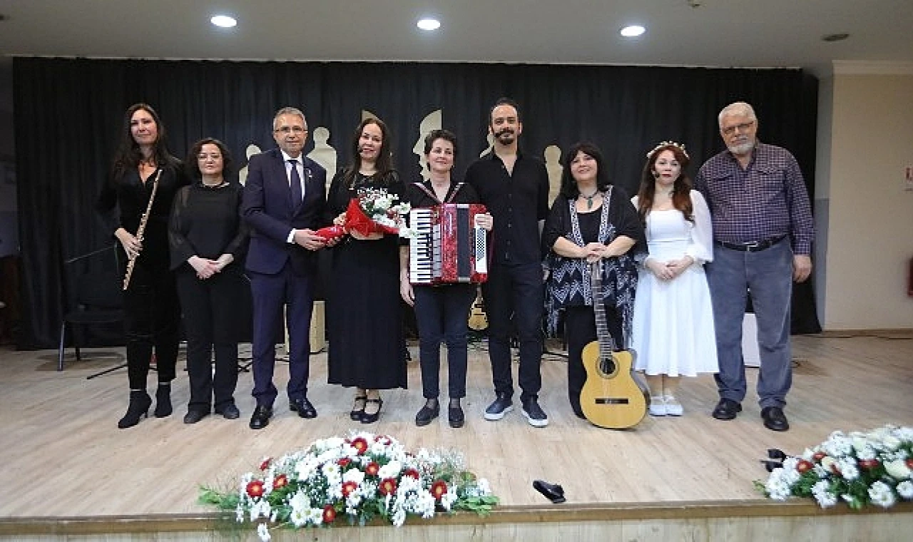 Uğur Mumcu katledilişinin 32’inci yılında andı.