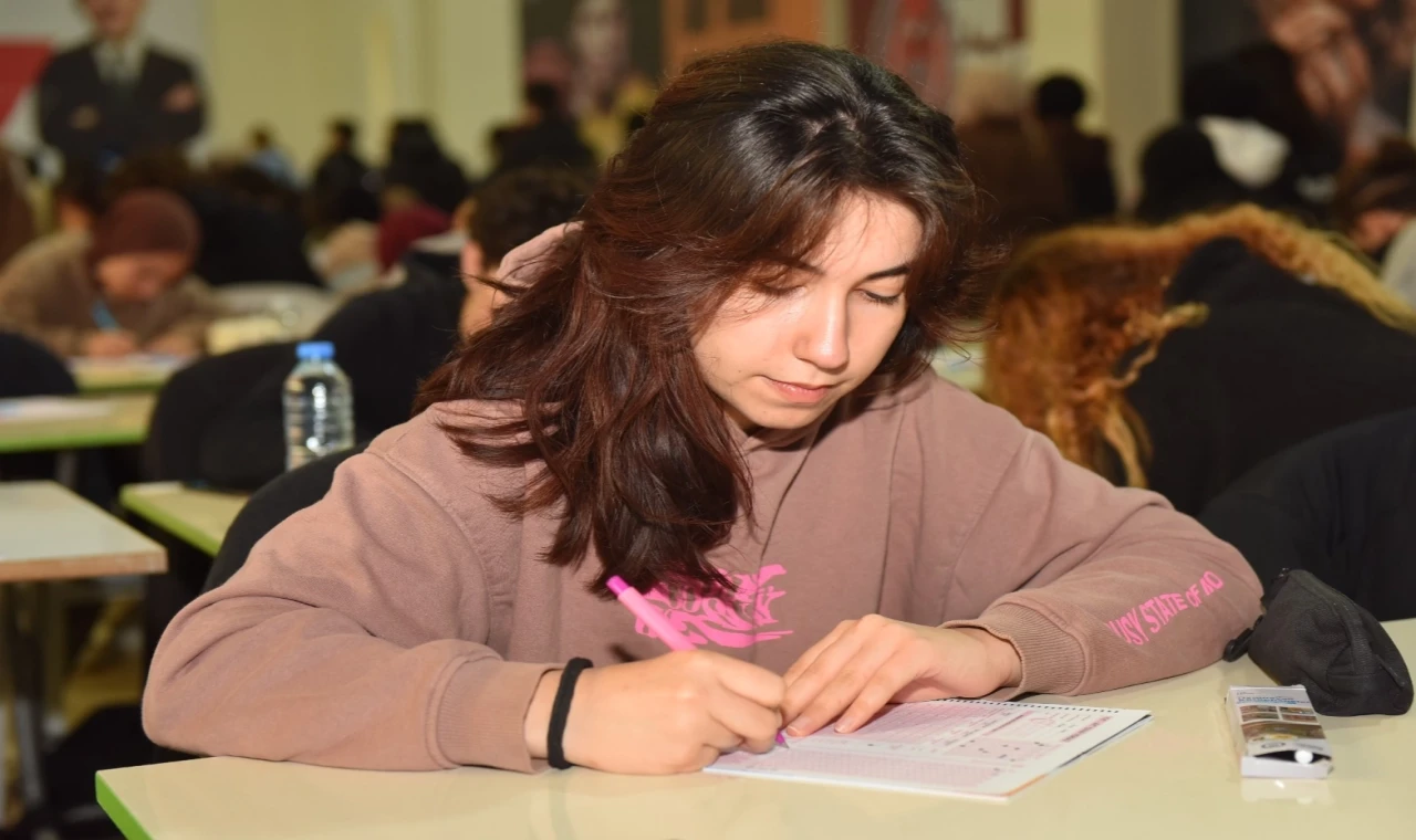 İzmit belediyesinde ücretsiz yks desteği