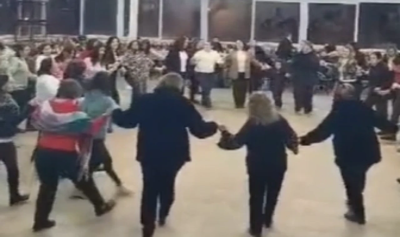 Kadınlar Günü etkinliğini erken kutladı.