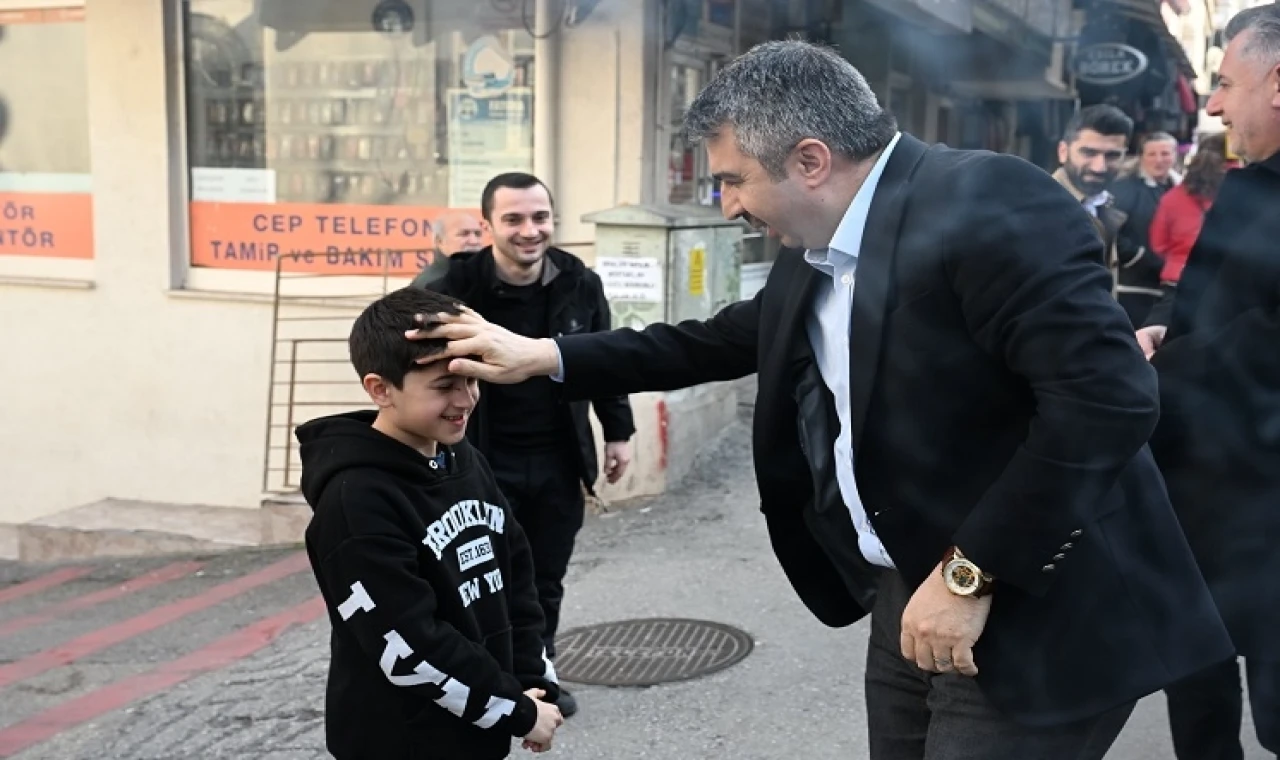 Oktay Yılmaz mahalle sakinlerini dinledi