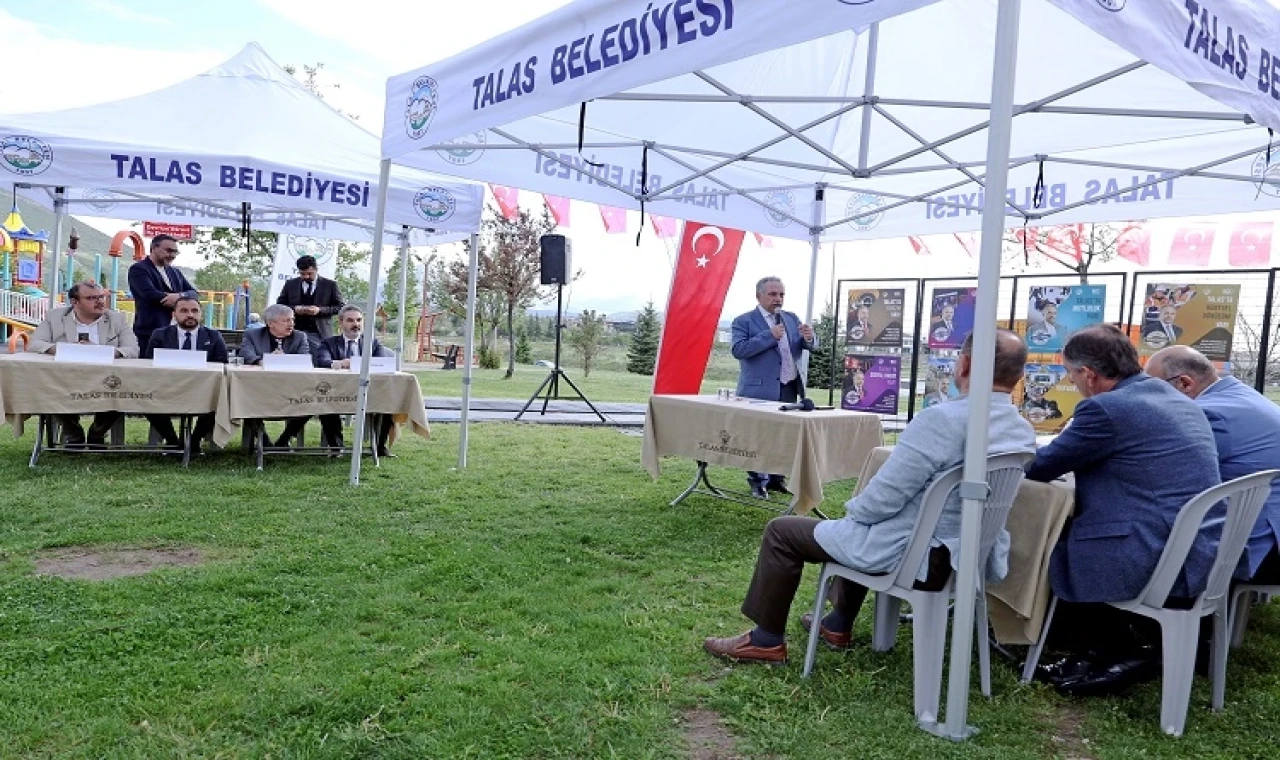 Kayseri Talas’ta vatandaşlar Başkan Yalçın’a soruyor