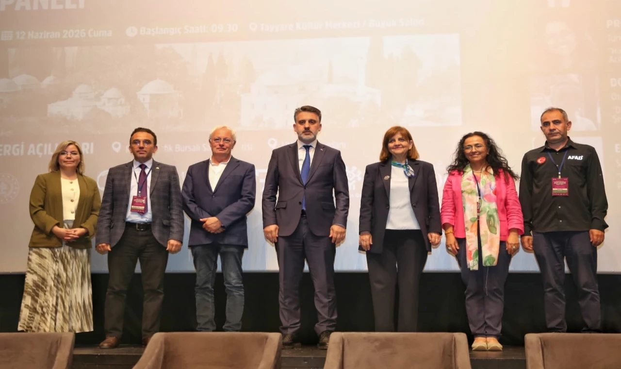 Bursa’dan ’afetlere yüzyıllardır dayanım gösteren kent’ paneli