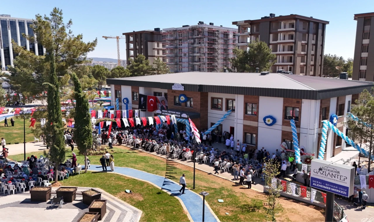 Gaziantep’te Meral-Beyhan Uslu Alzheimer Merkezi hizmete açıldı