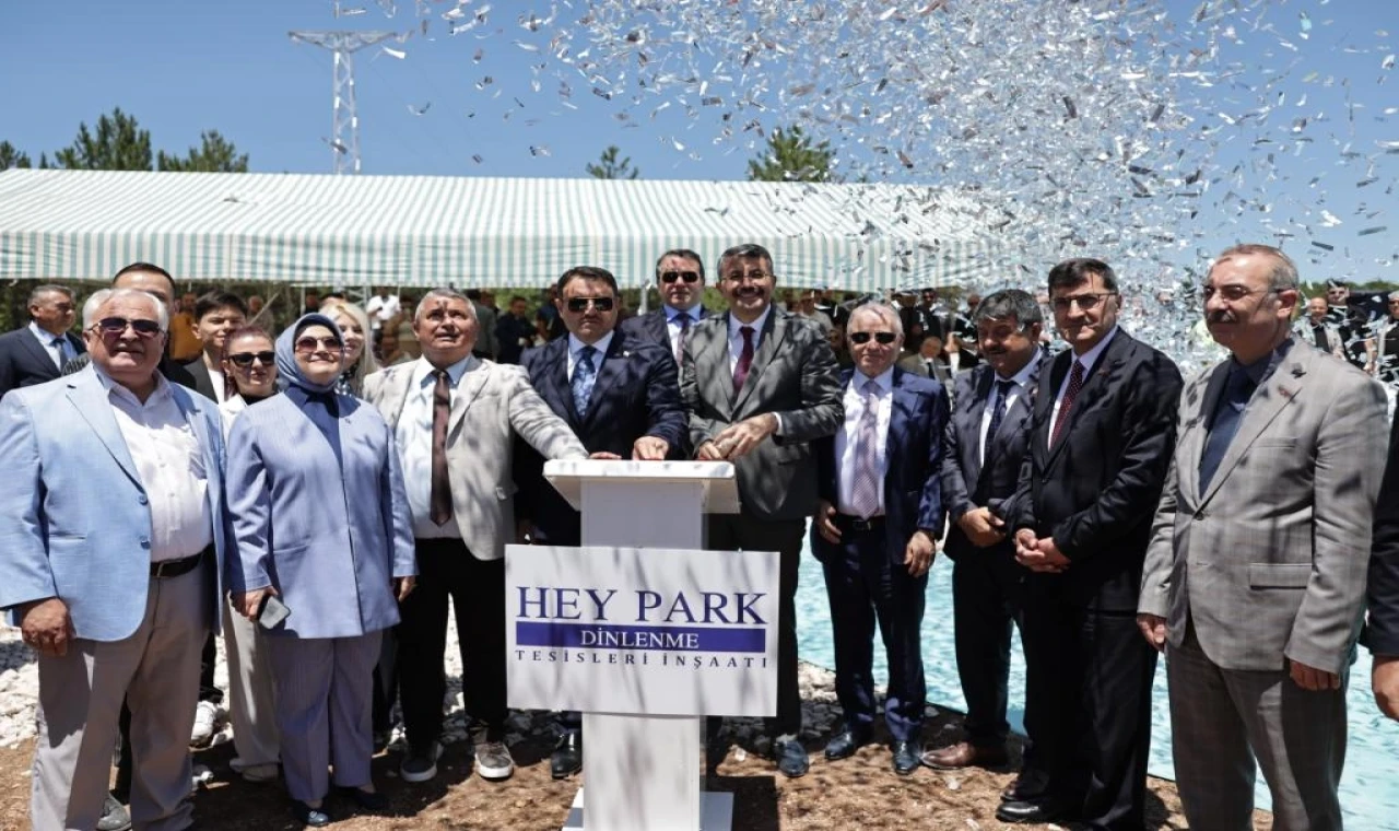 Kütahya’da Hey Park Dinlenme Tesisi’nin temeli atıldı