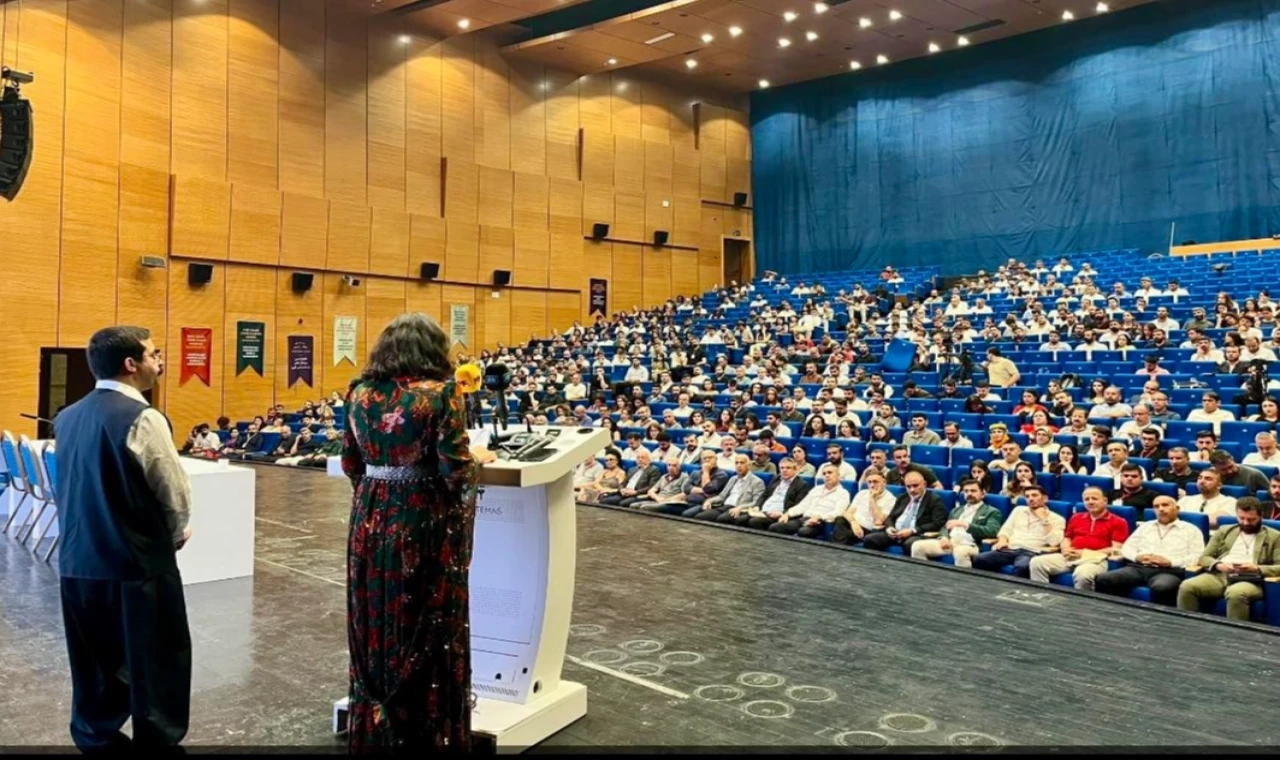 Ağrı Barosu Başkanı Diyarbakır’da konferans verdi