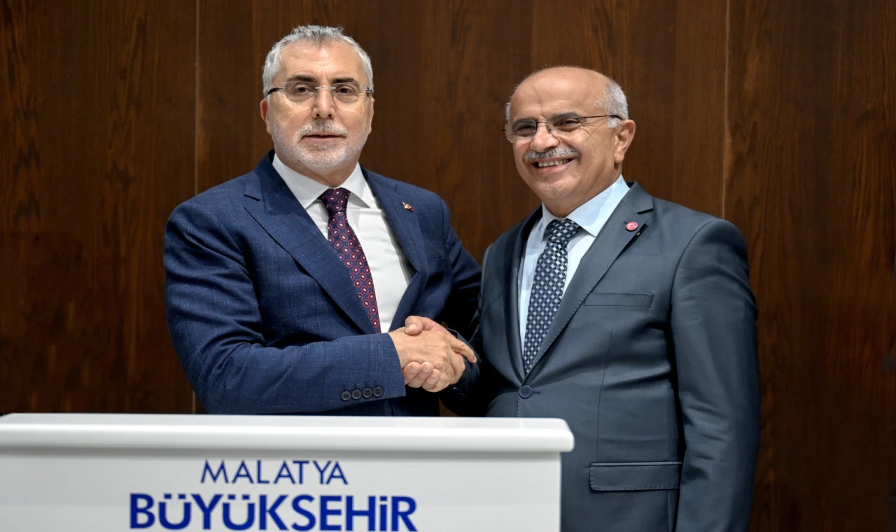 Bakan Işıkhan Malatya’da