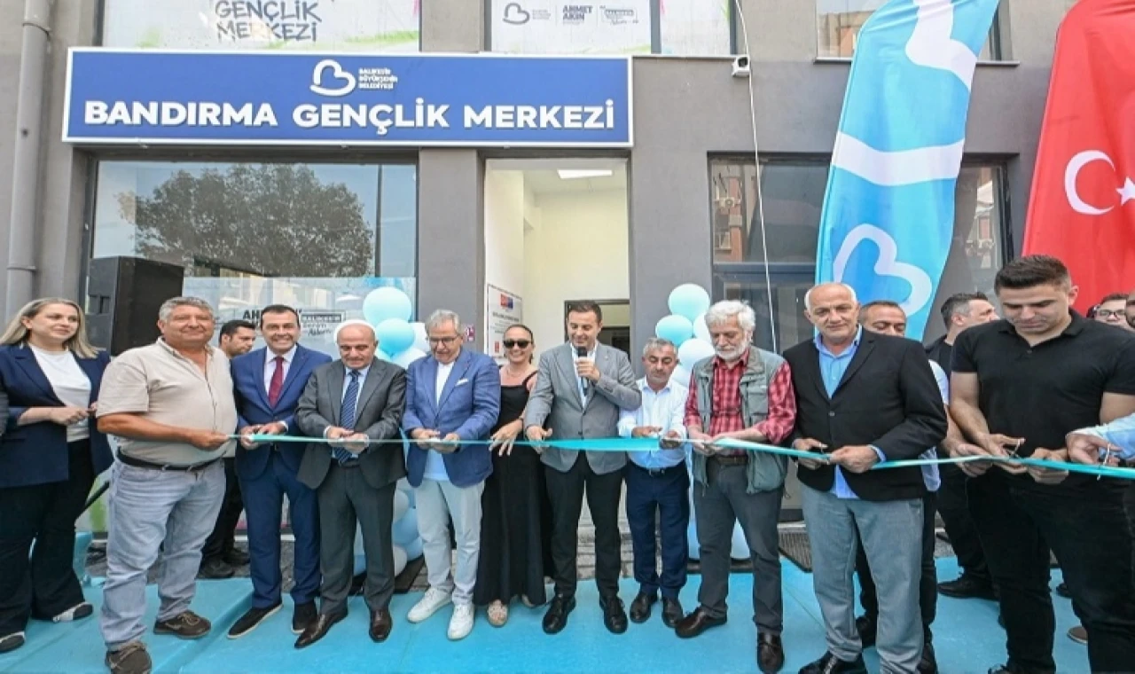 Balıkesir Büyükşehir’den Bandırma’ya 2’nci Gençlik Merkezi