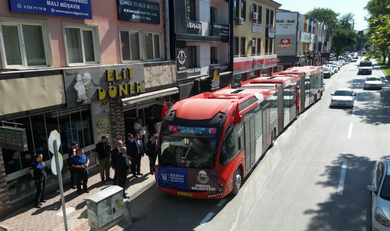 Bursa İnegöl’e metrobüs geliyor