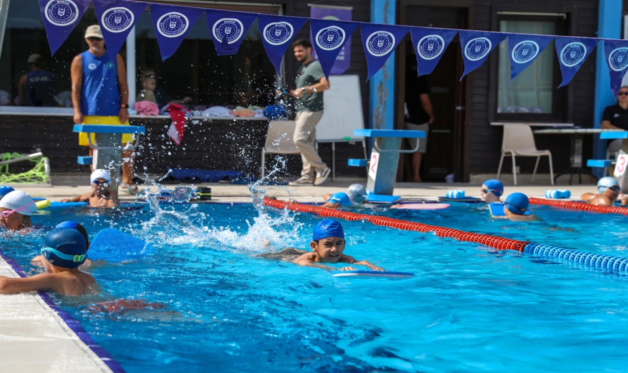 Bursa Yaz Spor Okulları’nda ilk dönem tamamlandı
