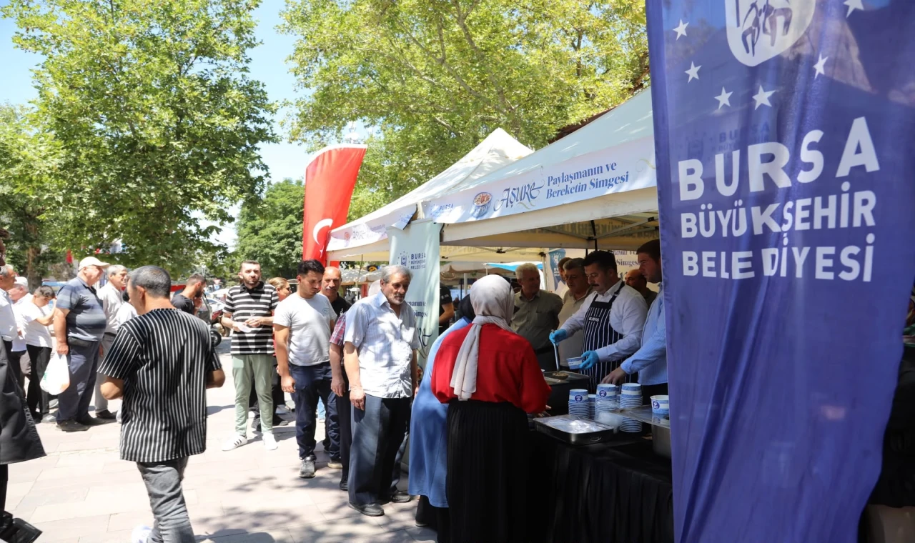 Bursa’da aşure bereketi Yenişehir’de