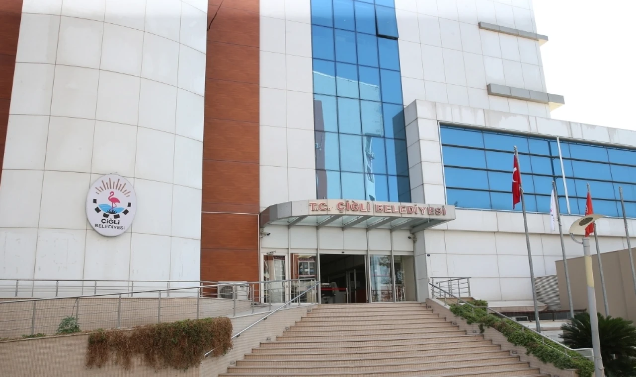 Çiğli’de Fakir Baykurt Roman Ödülü’nde bu yıl ödül verilmedi