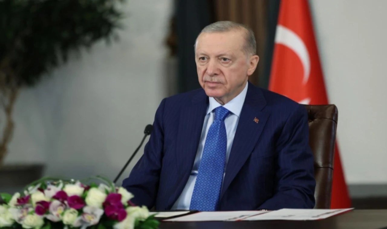 Cumhurbaşkanı Erdoğan’dan Kral Charles’ın Cambridge Camisi ziyaretine mesaj