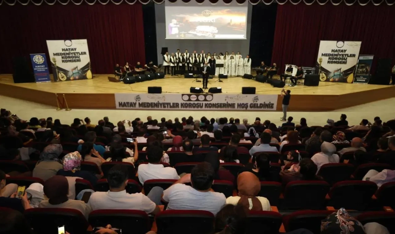 Hatay Medeniyetler Korosu Ağrı’da kardeşliğin sesi oldu