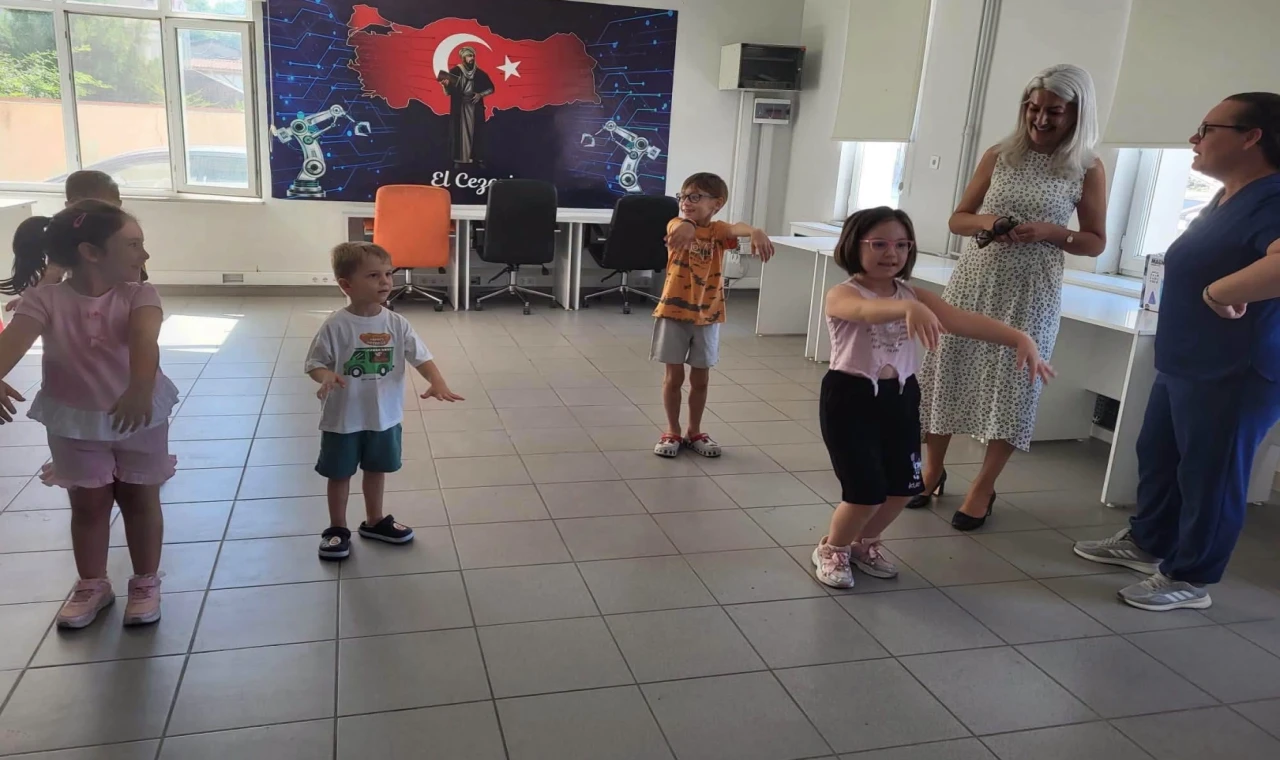 İpsala’da ’Halk Oyunları’ kursu ile verimli yaz