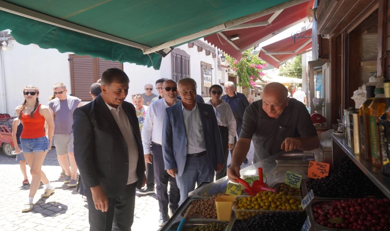 İzmir’de Seferihisar’a hizmet ve yatırım vurgusu
