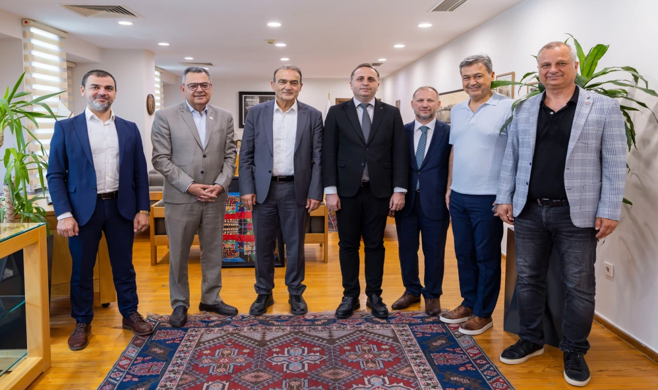 İzmir’in ulaşım modeli uluslararası takdir topladı