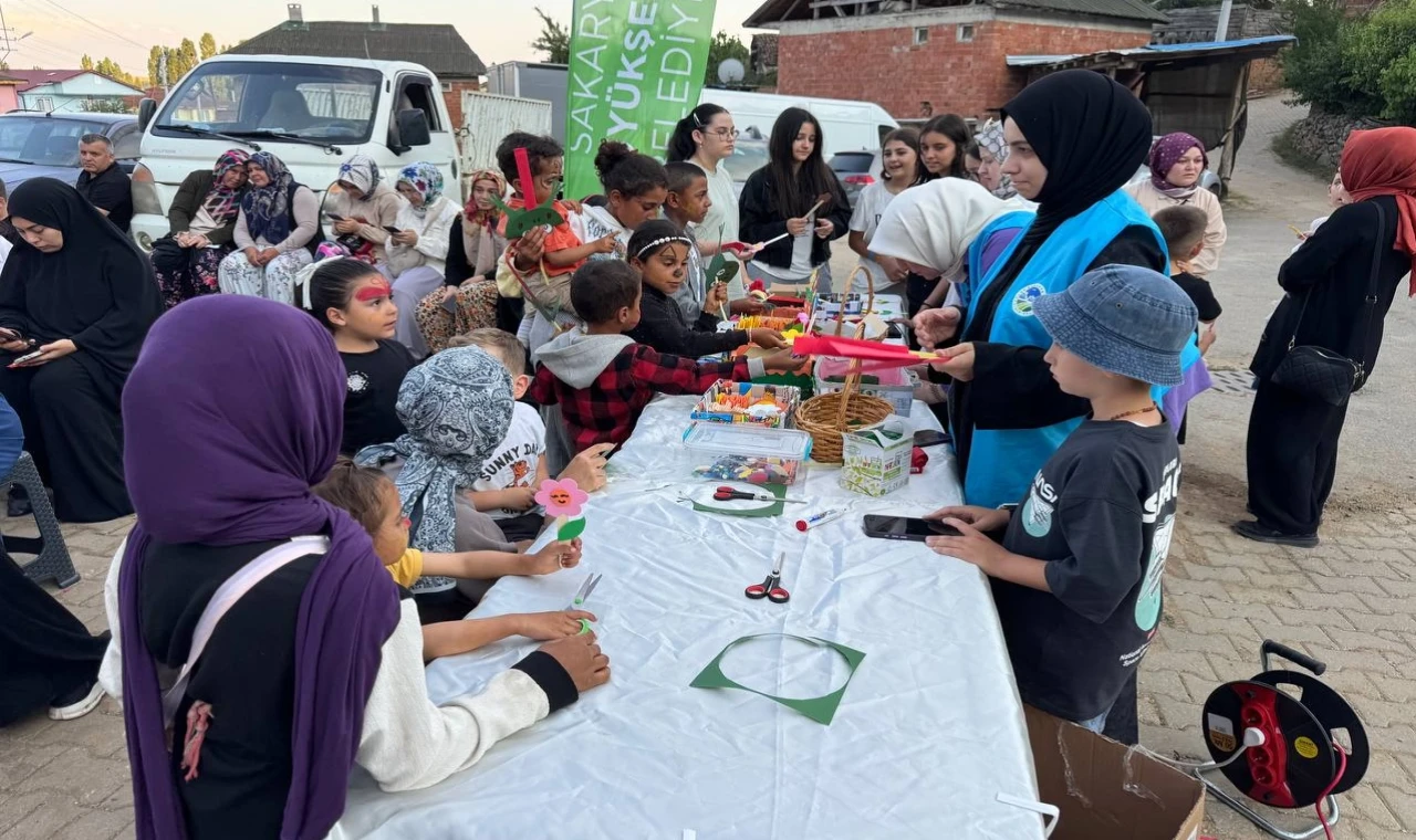 Sakarya’da ’Mahallemde Neşe Var’ın ilk durağı Pamukova oldu