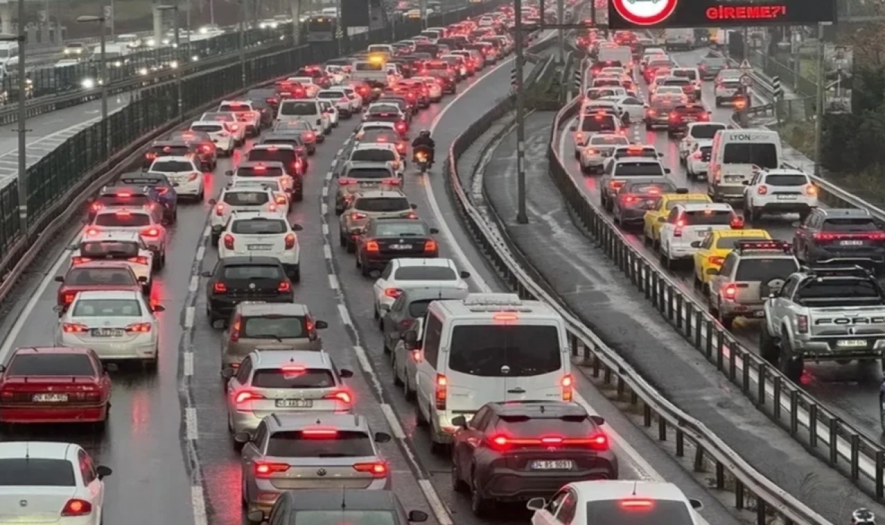 Trafiğe Haziran’da 194 bin 740 yeni taşıt katıldı... Motorlu kara taşıtı 34,5 milyonu aştı