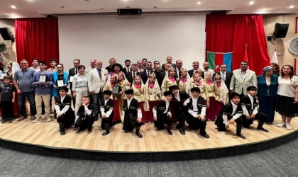Azerbaycan’ın bağımsızlığına İZAZDER’den özel program