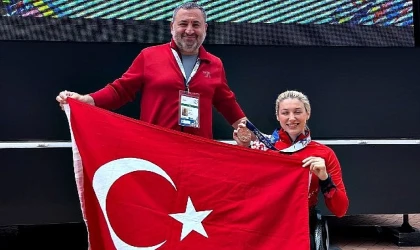 ”Hamide Doğangün’den Dünya Şampiyonası’nda 3 bronz madalya”
