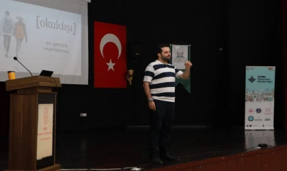 Bursa’da ’Öğretmen Akademeleri’ne devam