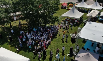 Çocuklar Büyükşehir’in çevre şenliğinde yaza ‘merhaba’ dedi