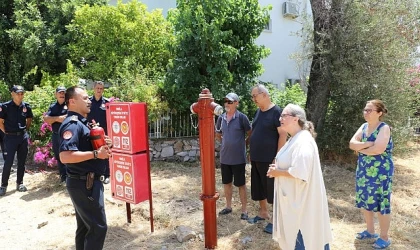 İtfaiye ’den Şövalye sakinlerine eğitim