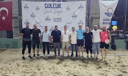 Gölcük Belediyespor; gerçekleştirdiği olağan kongresinde İbrahim Uzuner’i başkanlığa seçerek, yeni yönetimi belirledi