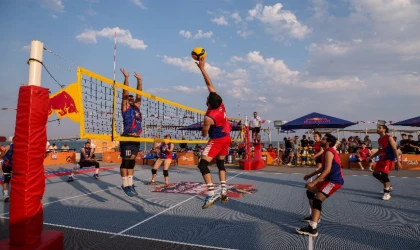 Red Bull Back Line heyecanı Mersin’de başladı