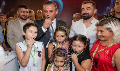 CHP Lideri Özel: ”Kentsel dönüşüm için uyarı düdüğü çalacağız”