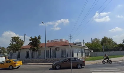 Osmangazi Gençlik Merkezi’nde peyzaj eksiklikleri dikkat çekiyor