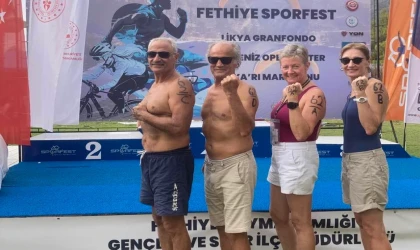 Bostanlıspor yüzmede yine şampiyonluk kürsüsünde