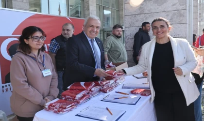Bursa Nilüfer Atatürk posterleriyle donanıyor