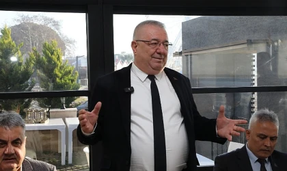 Gazetecilerle Başkan Ertaş buluştu