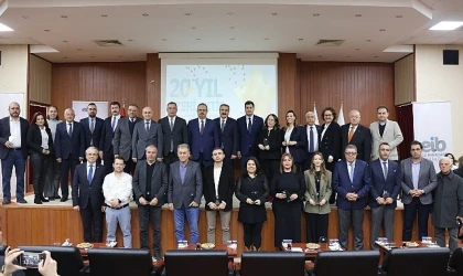 İş Dünyası Buluşmaları toplantı serisinin ikincisi Aydın Ticaret Borsası ev sahipliğinde gerçekleşti.  