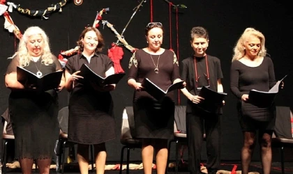 Kadınların güçlenmeleri sahnede