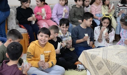 Kahramankazan Güvençli İbrahim Çavuş Mahalle Kültür Evi’nde okulların ara tatile girmesiyle birlikte çocukların sosyalleşirken öğrenmesi için çeşitli etkinlikler düzenlendi. 