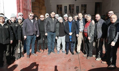 Nevşehir Belediye Başkanı Rasim Arı, Lale Sanayi Sitesi 15. Blok esnafı ile bir araya gelerek kahvaltı yaptı.