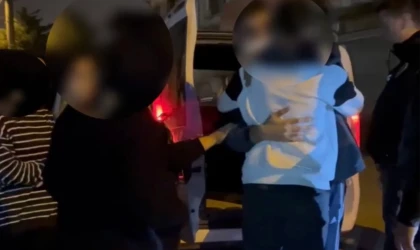 ailesiyle vedalaşıp polise teslim oldu